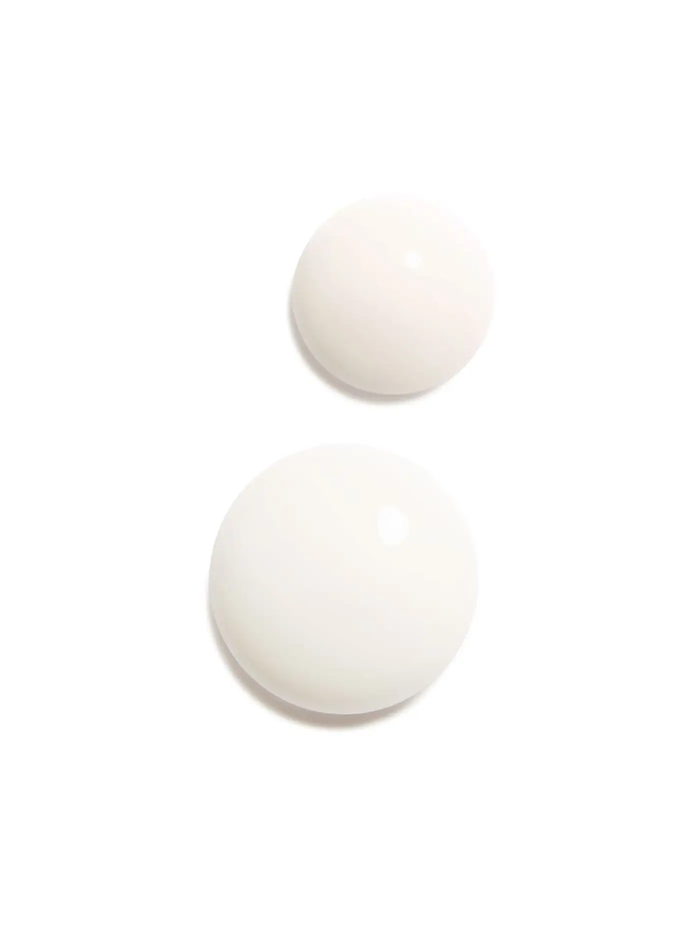CHANEL |  L'ESSENCE FONDAMENTALE YEUX AUGENSERUM FÜR ULTIMATIVE STRAHLKRAFT 15ML | 